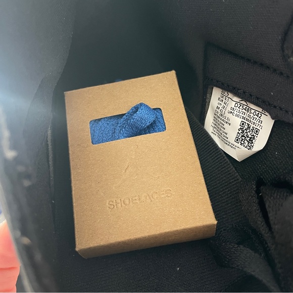 Mens Size 10.5 - Nike Air Jordan 1 High Royal Reimagined (DZ5485-042) - Picture 7 of 8